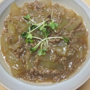 片栗粉の水は不要！？丼にも❤合挽き肉で冬瓜の煮物♪